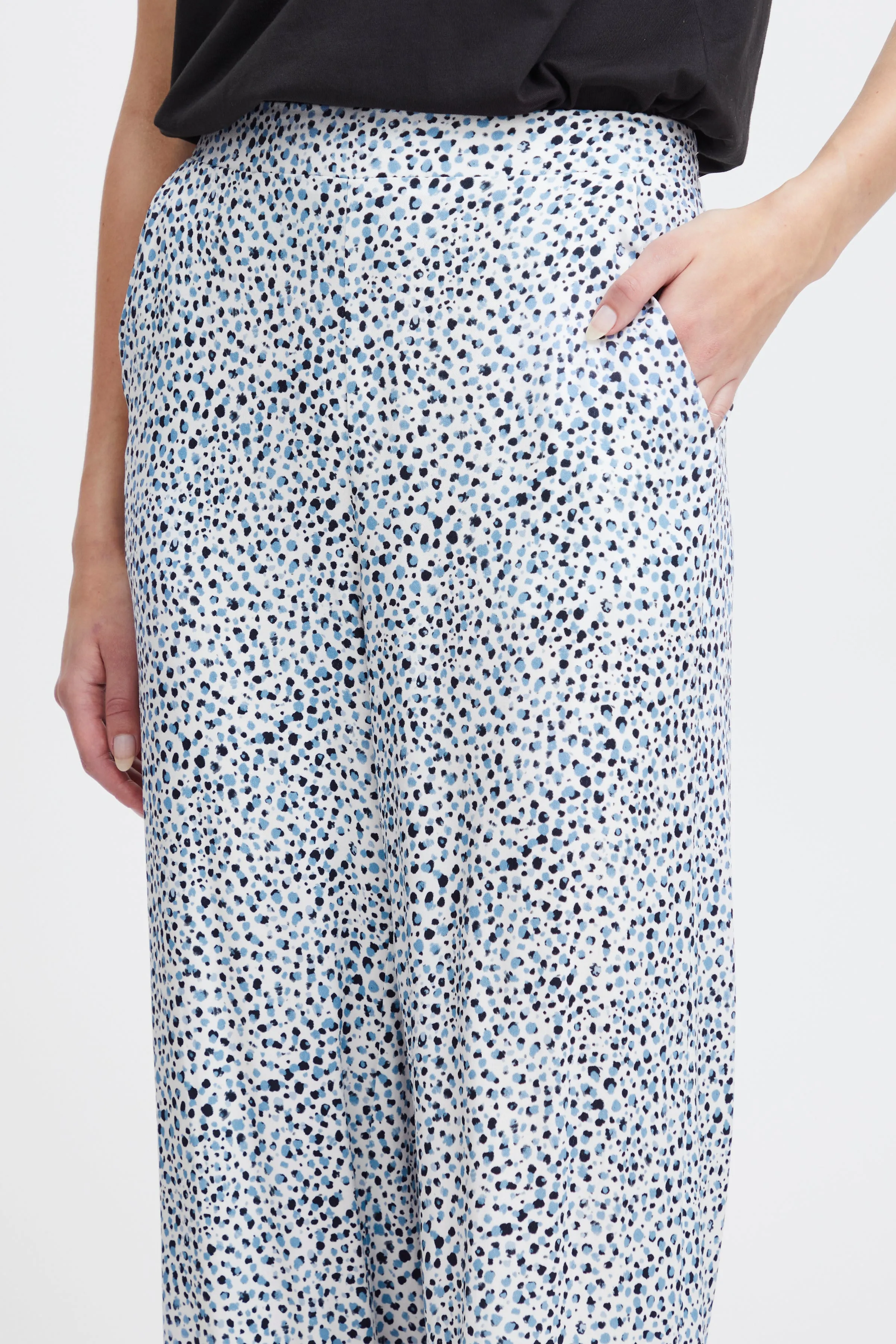 Araya Wide Leg Pants (Della Robbia Blue Dot)