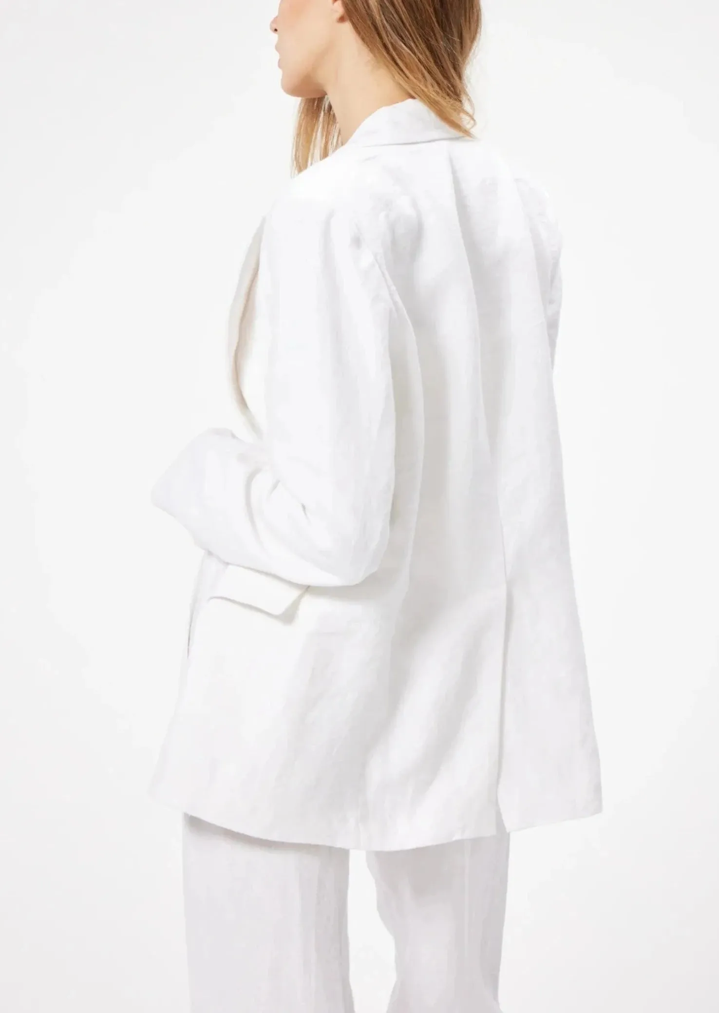 Aves Linen Blazer - White