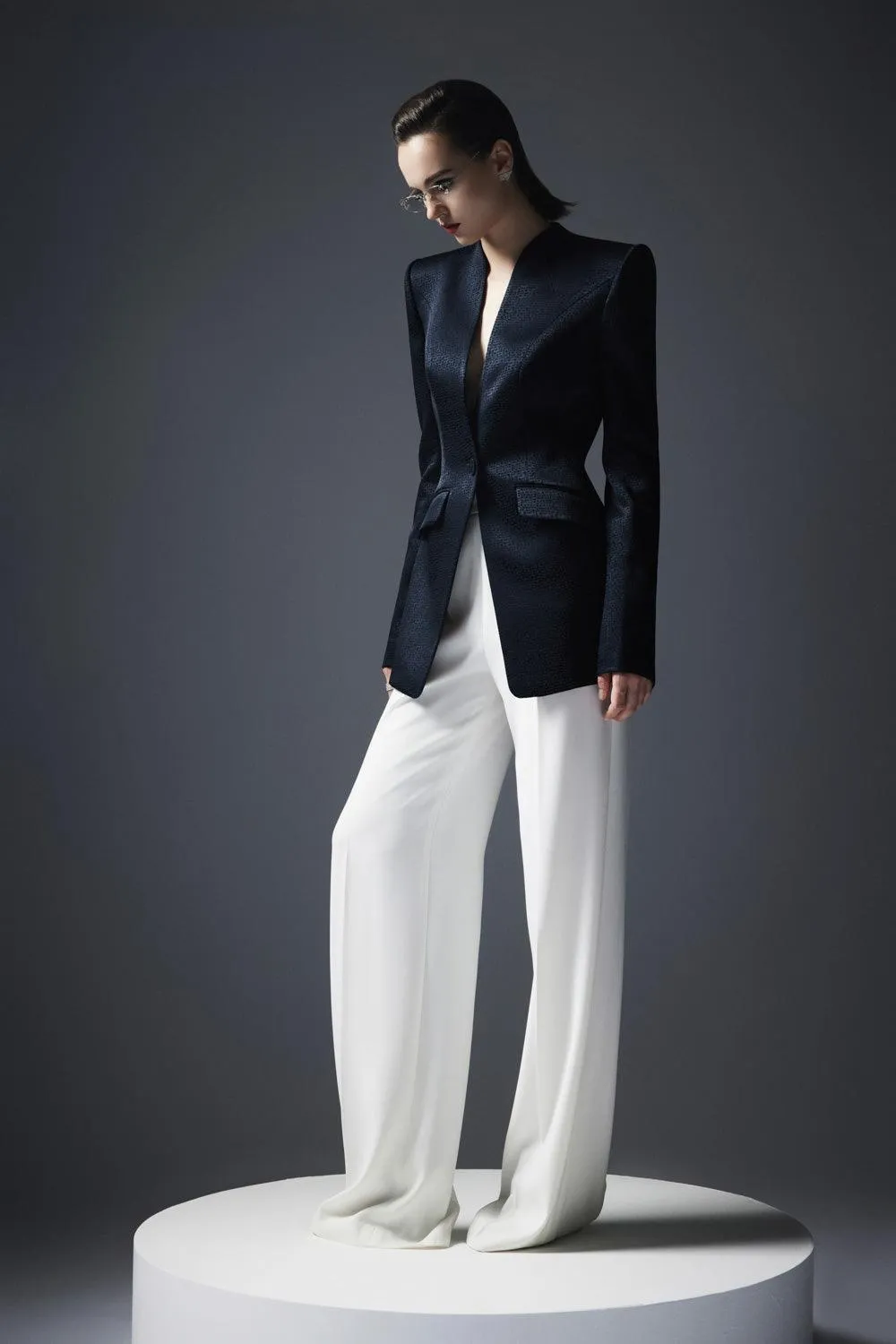 Badajoz Structured Flap Pocket Satin Blazer