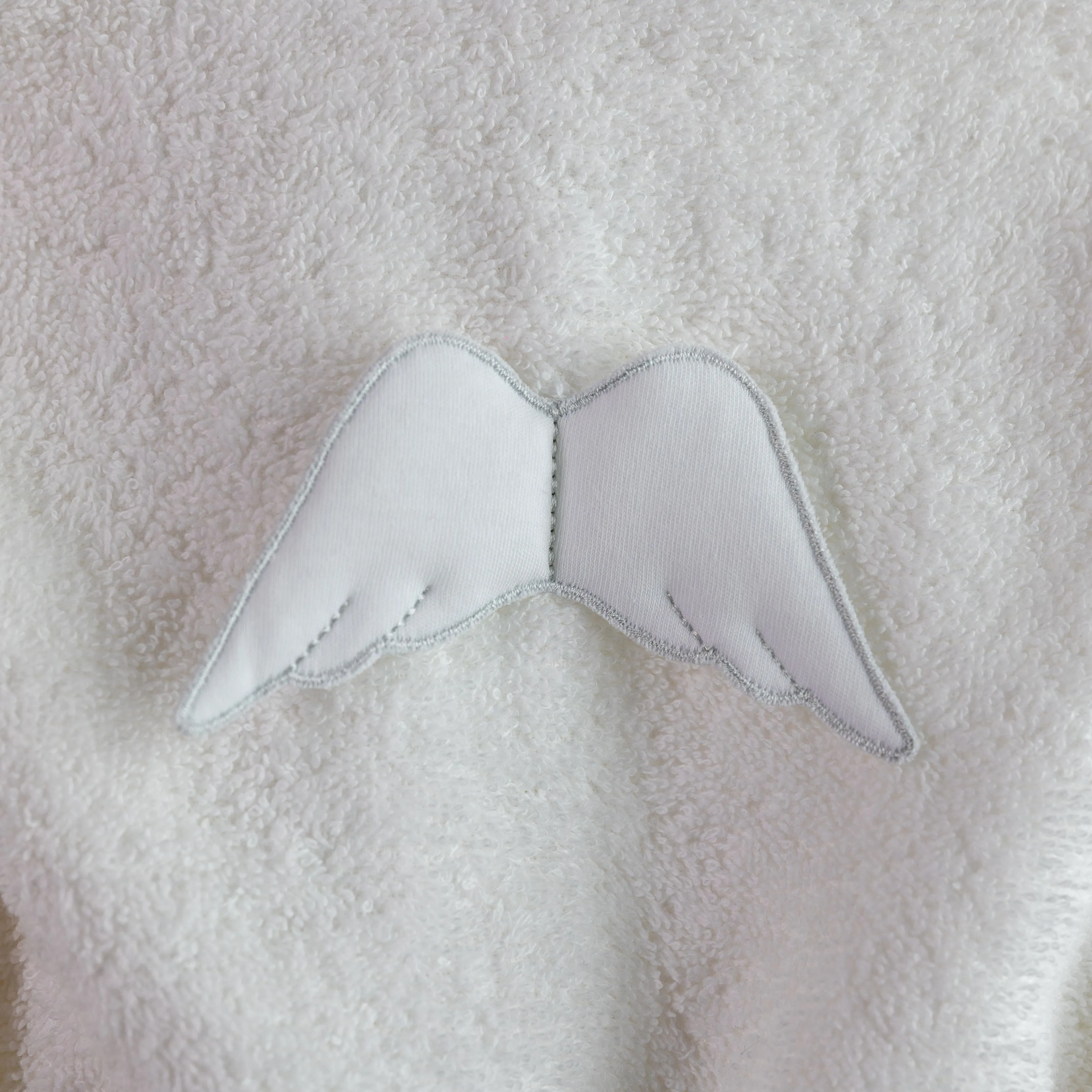 Bathrobe - Angel Wings White