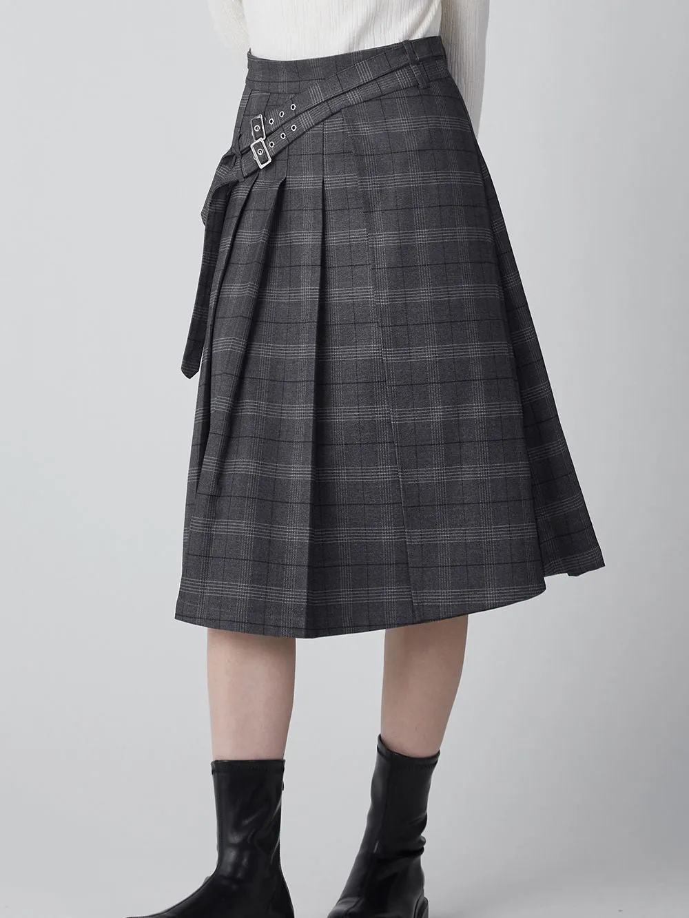 Collage-style Pleats Long Plaid Skirt