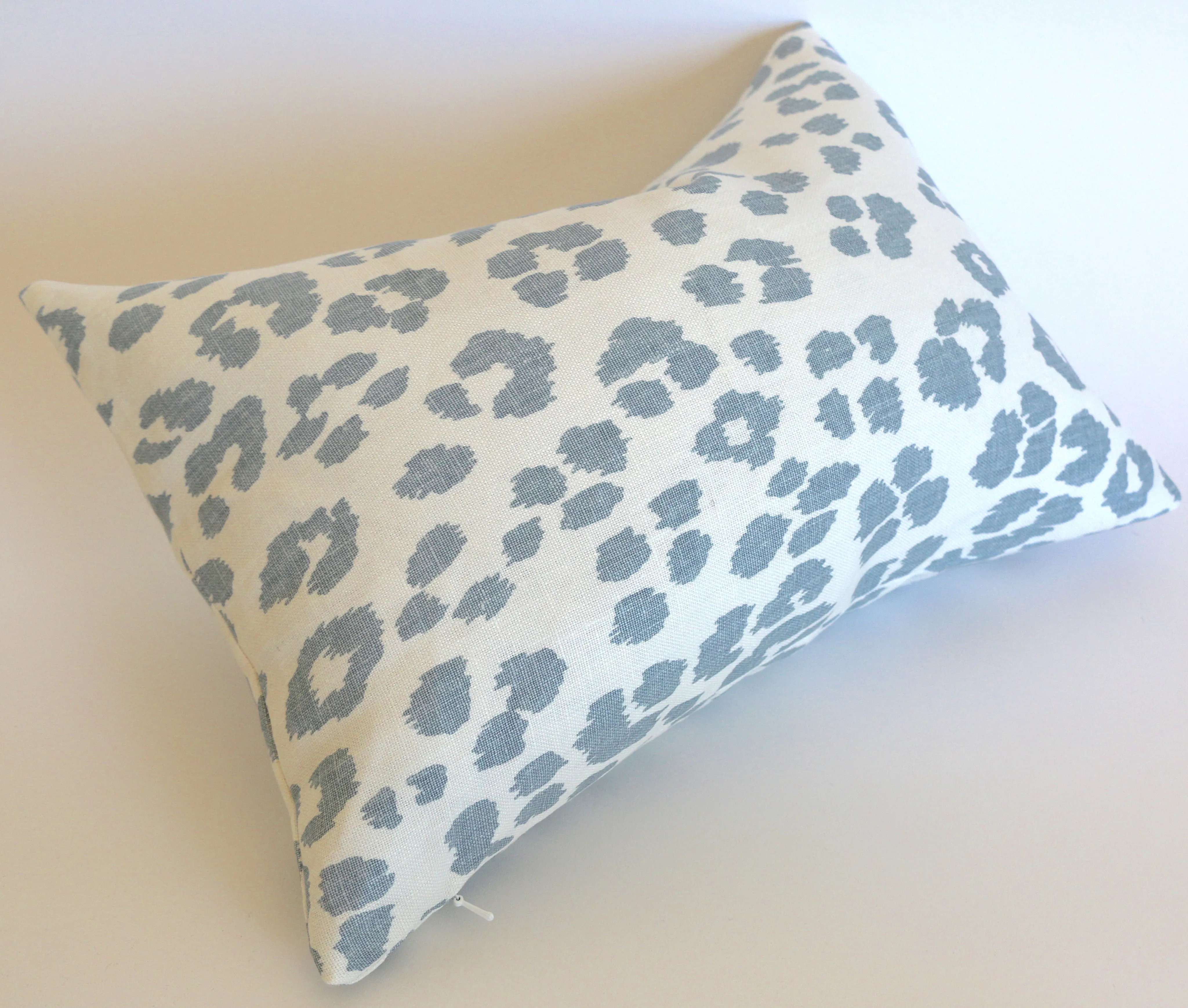 Iconic Leopard Sky Pillow Cover / Schumacher Sky Leopard Cushion Cover / Indoor or Outdoor Pillow Cover