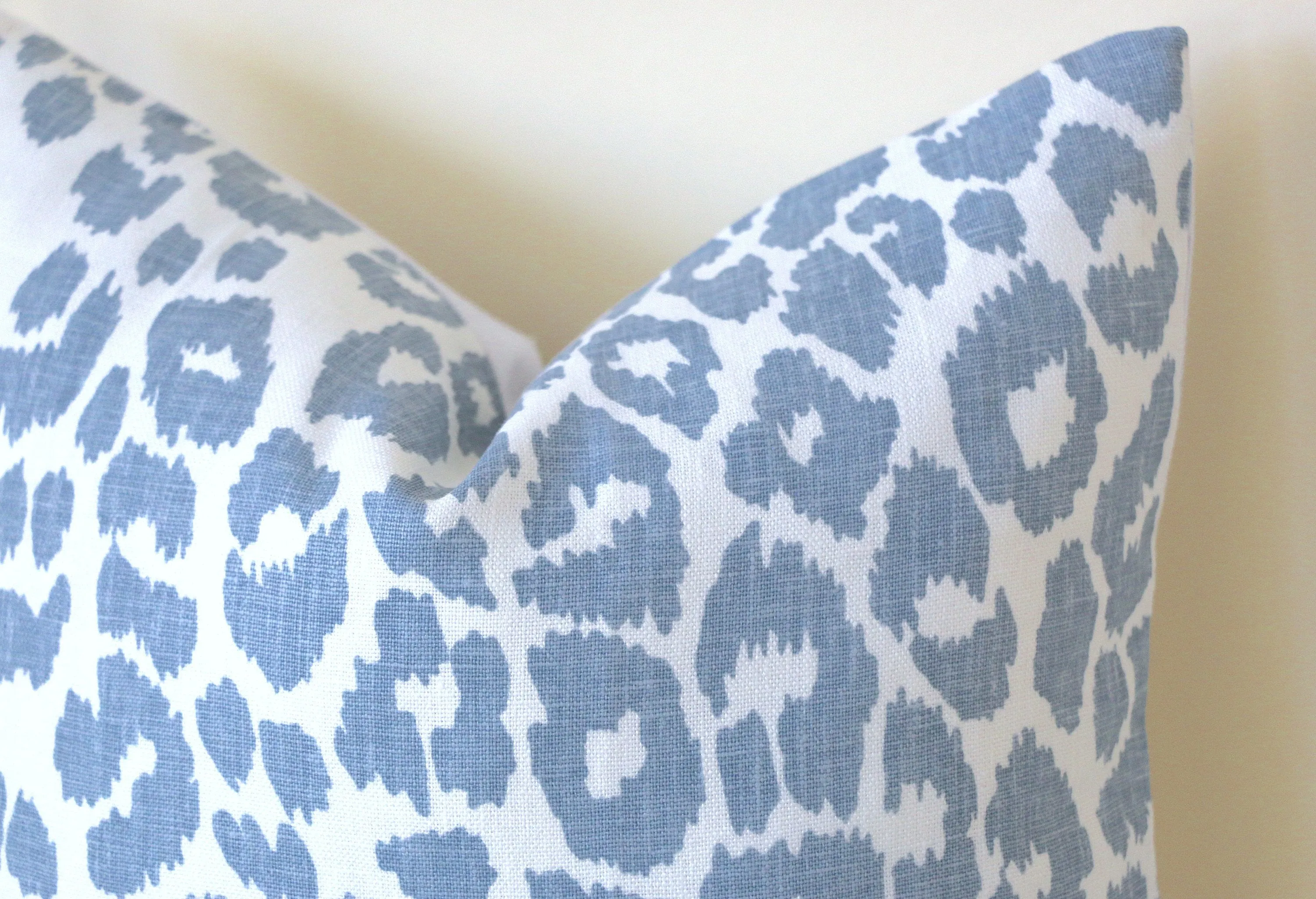 Iconic Leopard Sky Pillow Cover / Schumacher Sky Leopard Cushion Cover / Indoor or Outdoor Pillow Cover