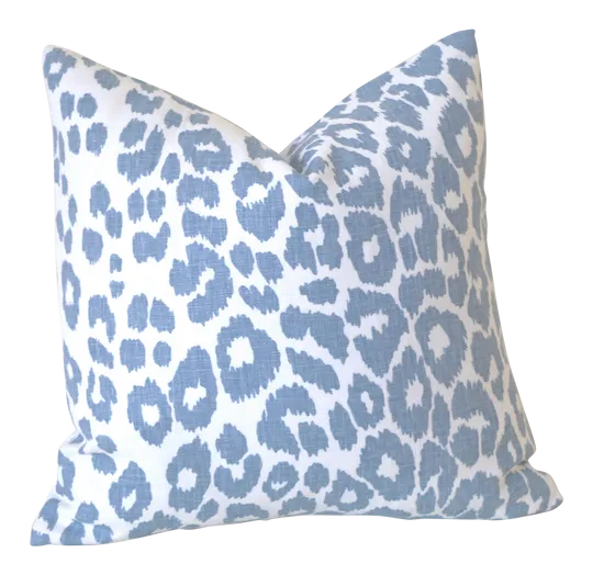 Indoor or Outdoor Iconic Leopard Pillow Cover / Double sided Schumacher Pillow / Schumacher Iconic leopard pillow cover / Outdoor Linen Cushion cover