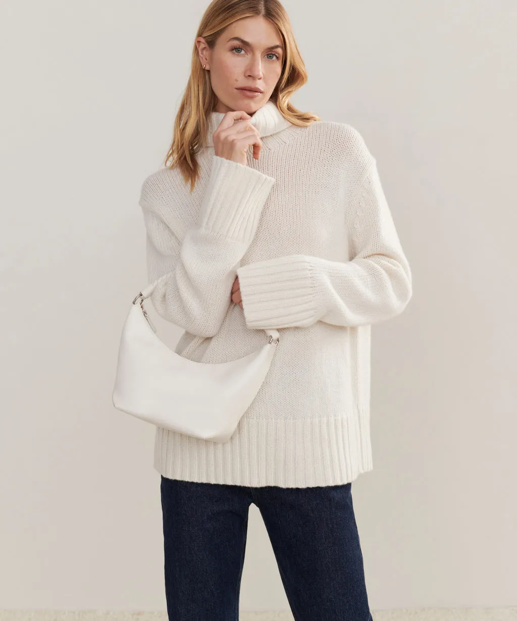 Jenni Kayne - Crescent Shoulder Bag in Winter White