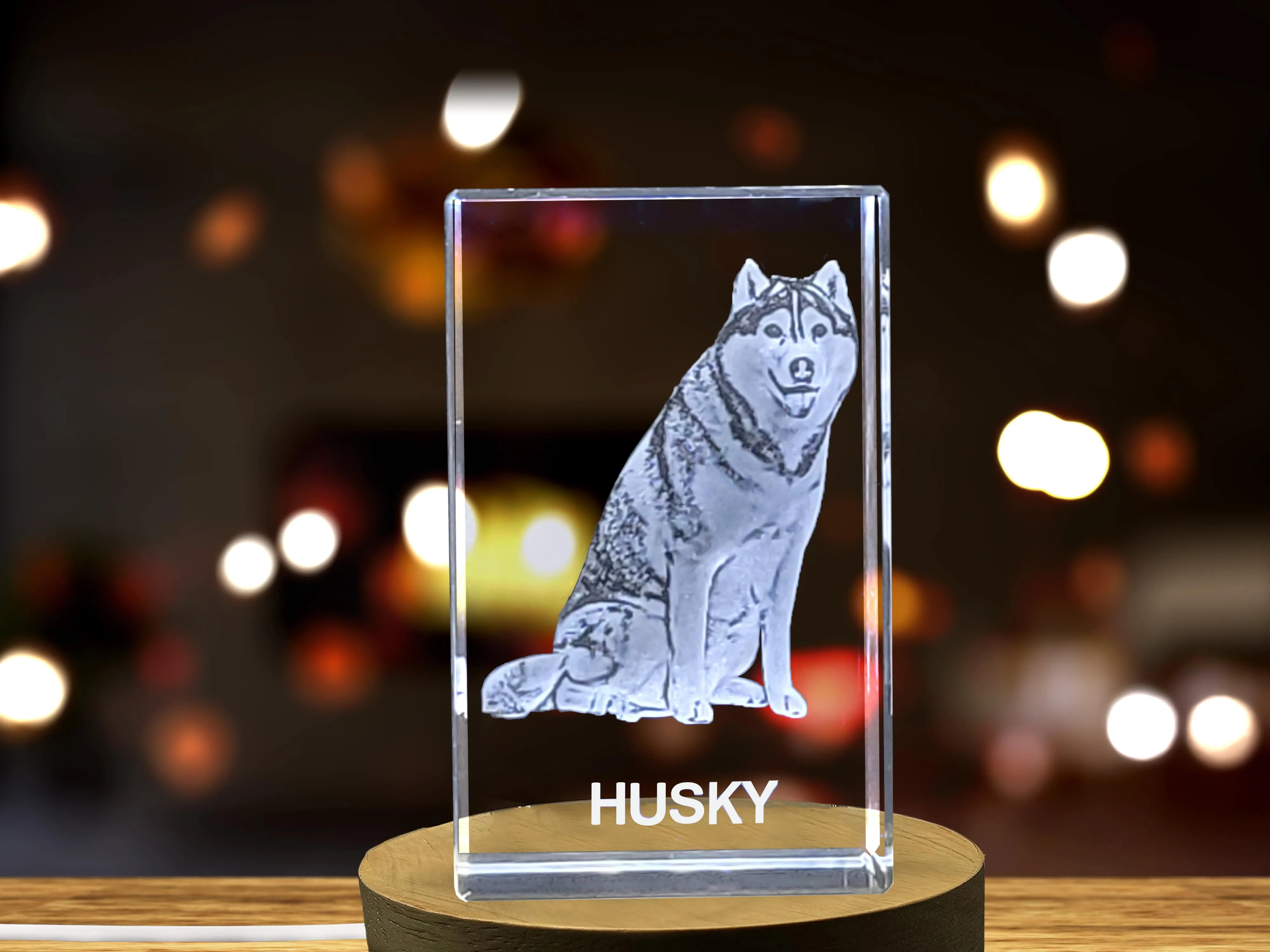 Playful Husky Crystal Carvings | Exquisite Gems Etched with Loyal Sled Dogs