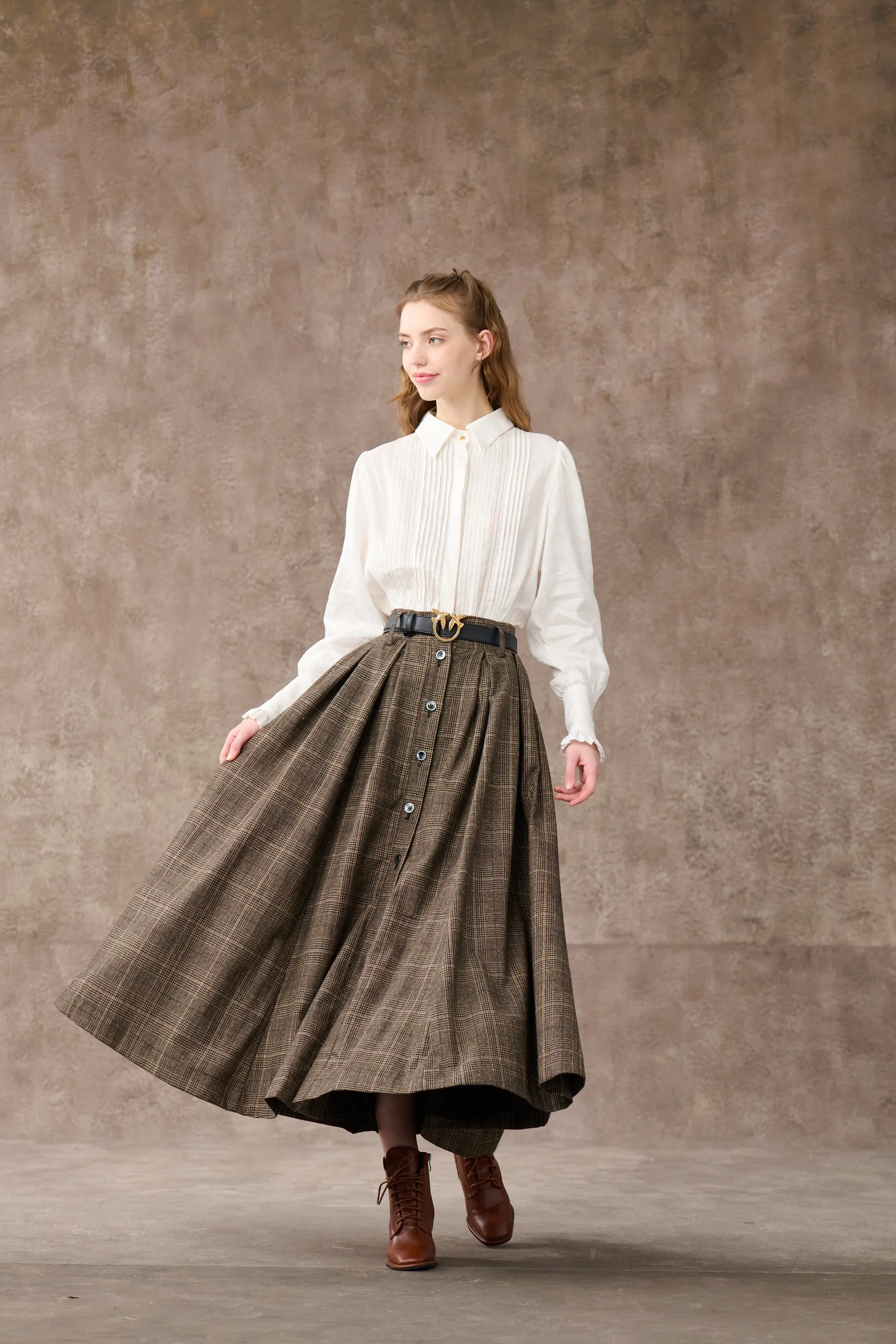 Santal 3 | Retro Plaid Midi Wool Skirt