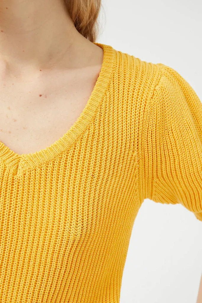 V-Neck Sweter - Yellow