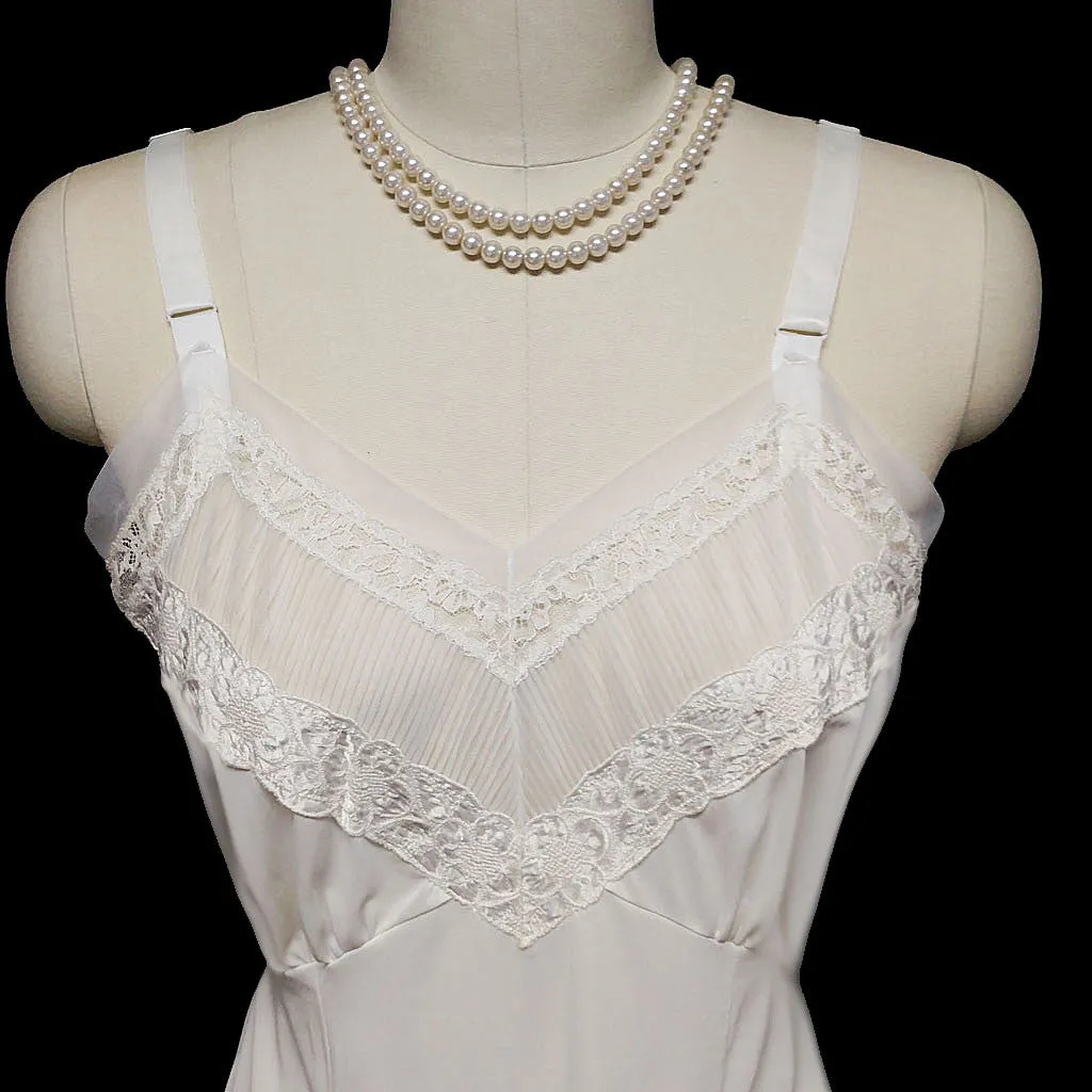 VINTAGE FANCY TOP FORM NYLON TRICOT SLIP WITH PLEATS, SATIN TRIM, TULLE & LACE